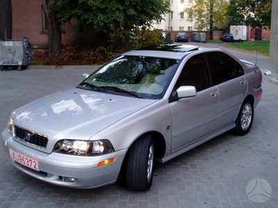 Volvo s40